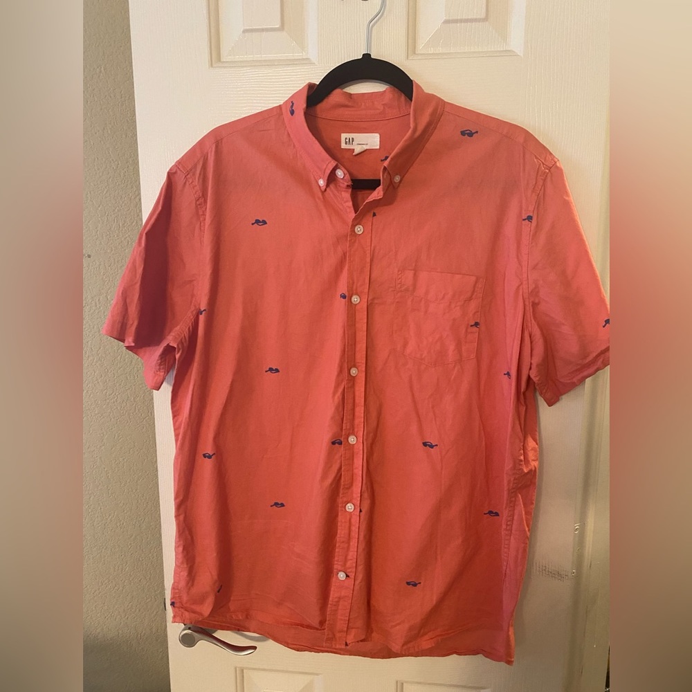 Mens Gap 100% Cotton button down shirt discontinued
